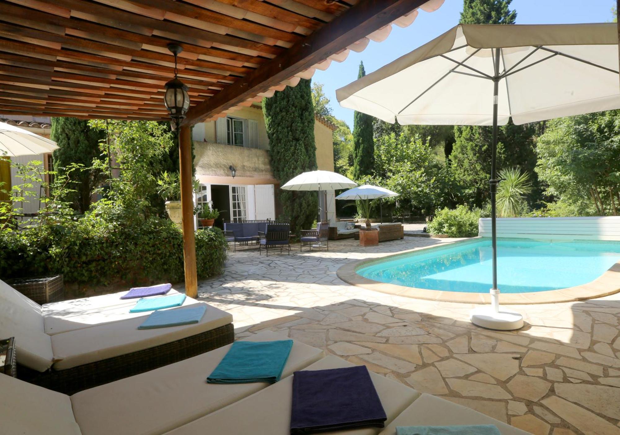 Le Clos De La Tour Cassis Piscine Chauffee Bagian luar foto