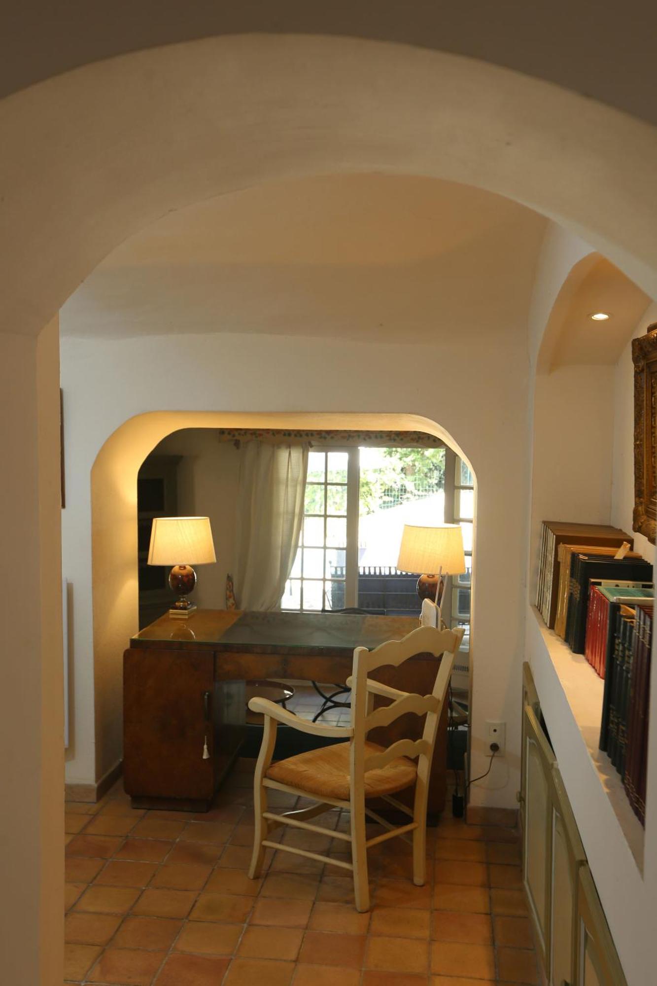 Le Clos De La Tour Cassis Piscine Chauffee Bagian luar foto