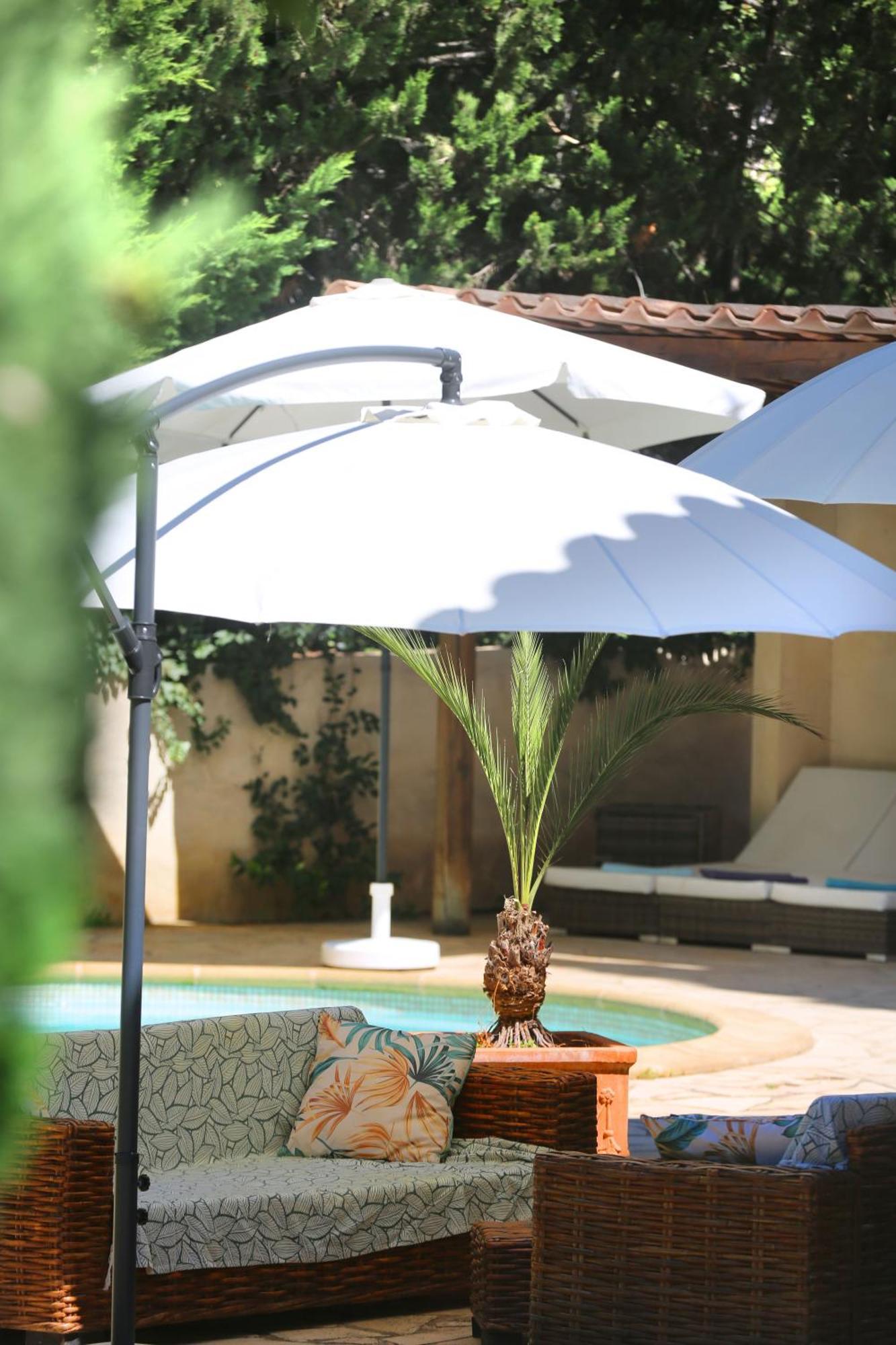 Le Clos De La Tour Cassis Piscine Chauffee Bagian luar foto